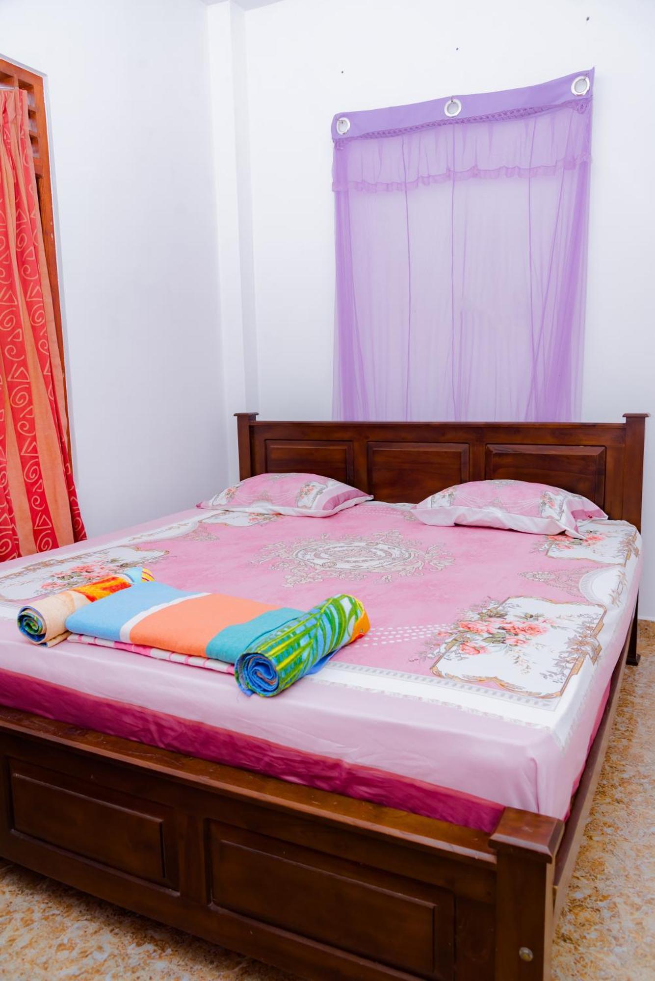 Hotel Charith Guest Tangalle Exterior foto